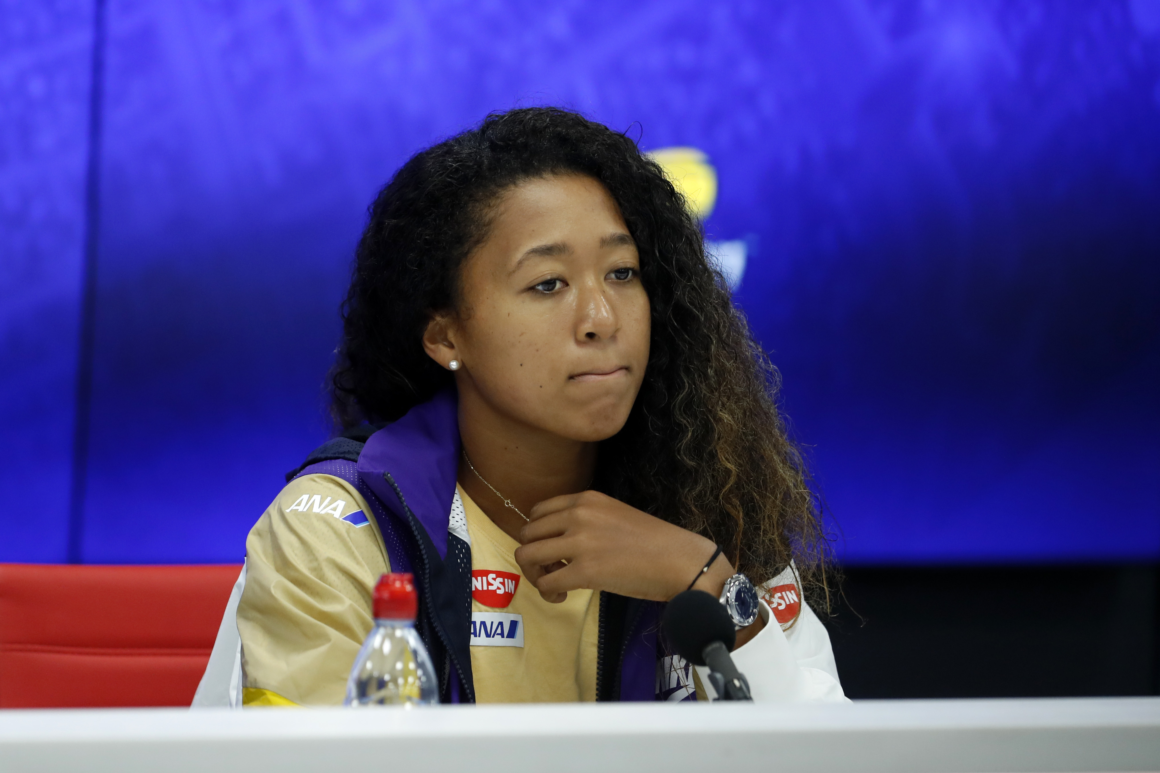 大比分获胜首场状态出色，MAD观众沸腾！，大坂直美重返赛场比赛高潮迭起的简单介绍